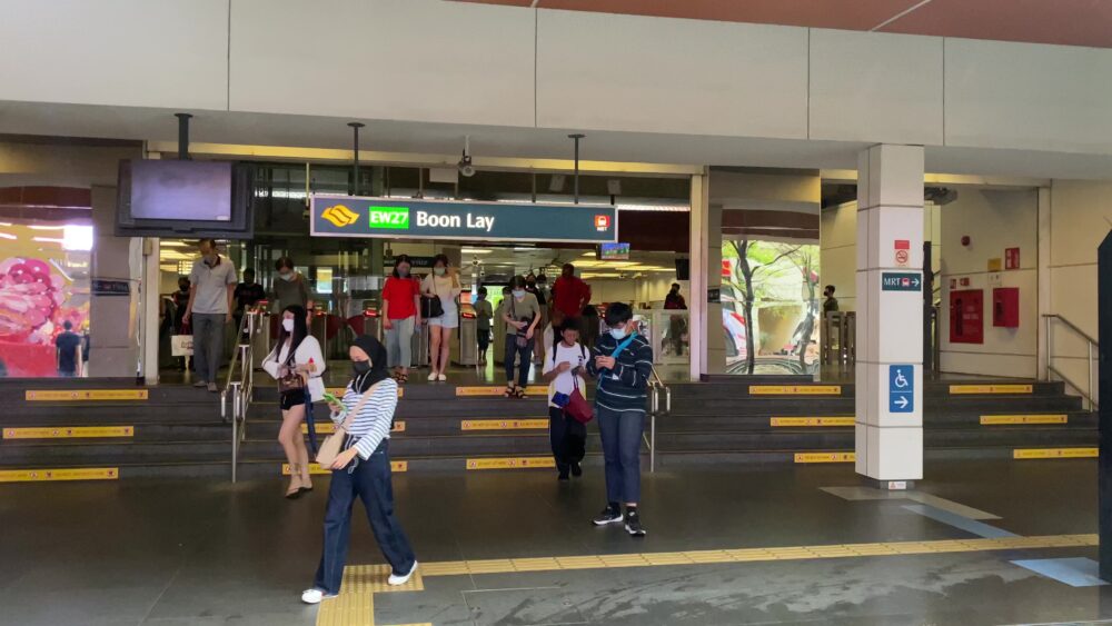 boon-lay-station