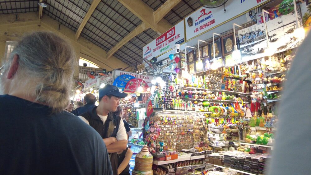 ベンタイン市場３