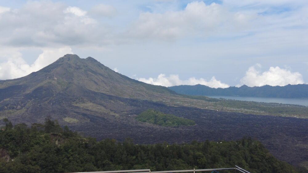 キンタマーニ高原2