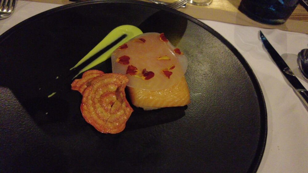 コンラッドバリ24