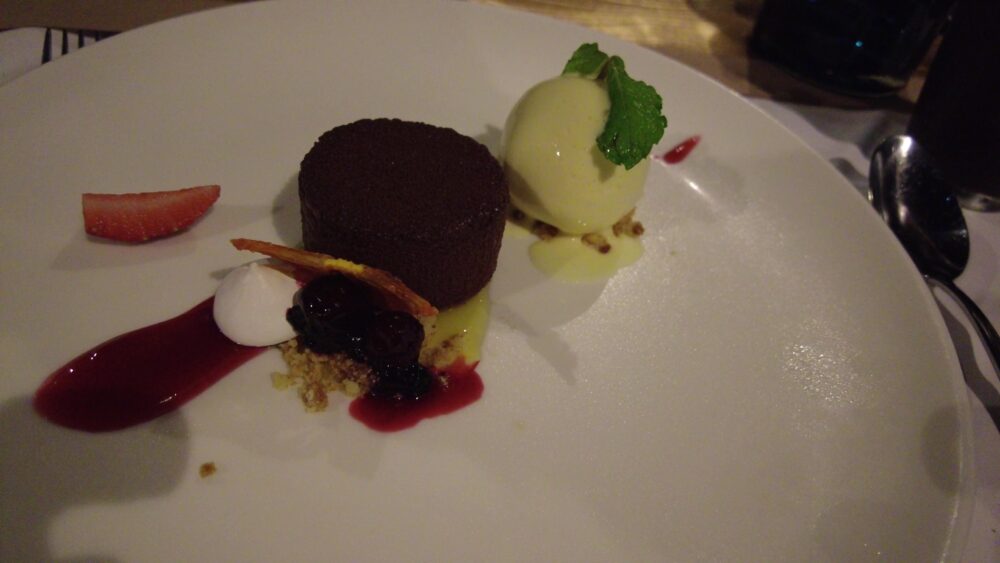 コンラッドバリ28