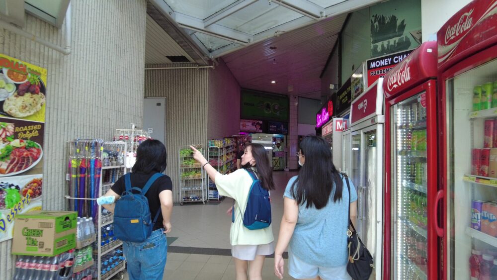 sim-lim-square-3